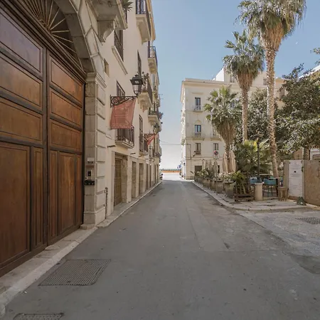דירה Palazzo Lucatelli Suite - Centro טראפאני