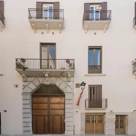 Palazzo Lucatelli Suite - Centro